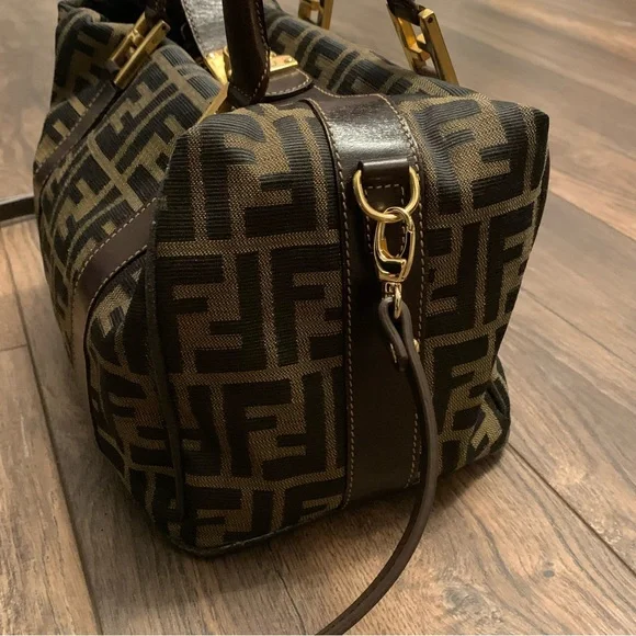 ❌SOLD❌ Vintage Fendi Zucca Brown Monogram Canvas Convertible Boston Bag - Picture 6 of 14